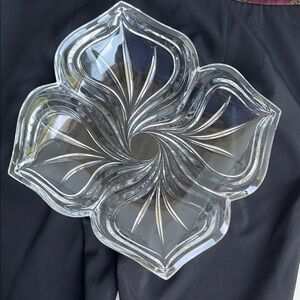Mikasa "Spring Flair" Floral Swirl Rectangular Four Pointed Crystal Bowl Vintage